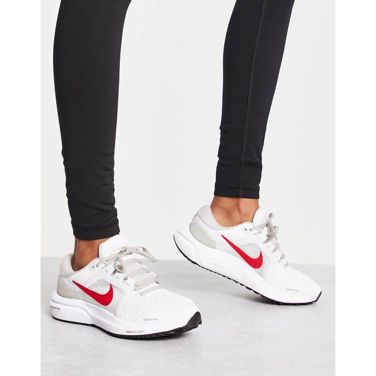 aves de corral puenting Cabeza Nike Running Air Zoom Vomero 16 sneakers in white | ASOS