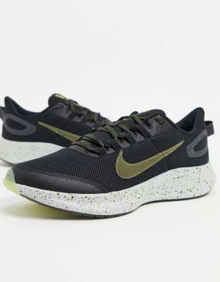 nike runallday nere