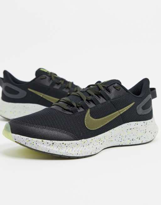 Nike Running All Day 2 SE trainers in black