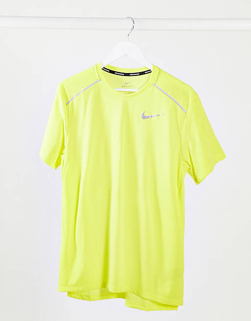 Nike Running Breathe Rise 365 t-shirt in yellow | ASOS