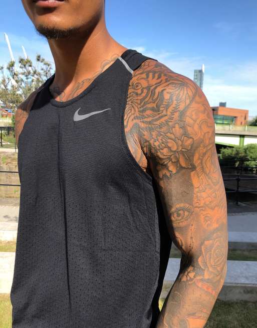 Nike breathe 2024 rise 365 tank