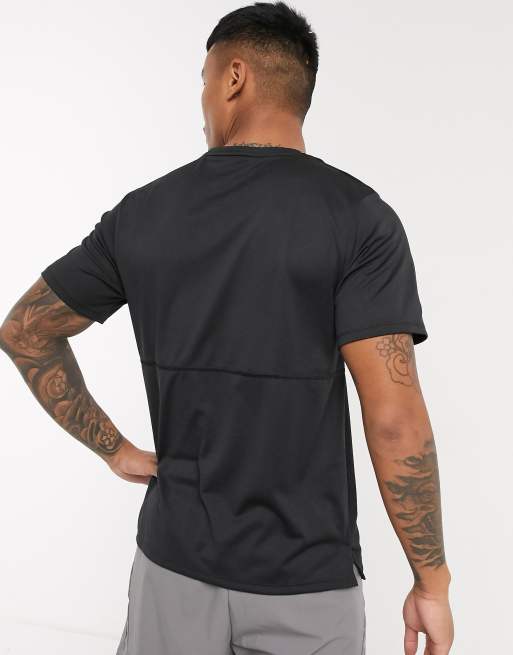 Men's breathe running outlet shirt