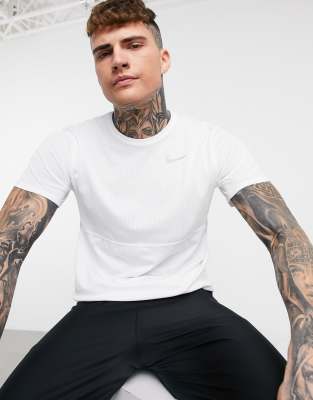 nike breathe running tee
