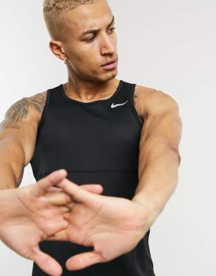 nike running breathe vest