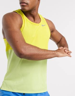 nike running breathe vest