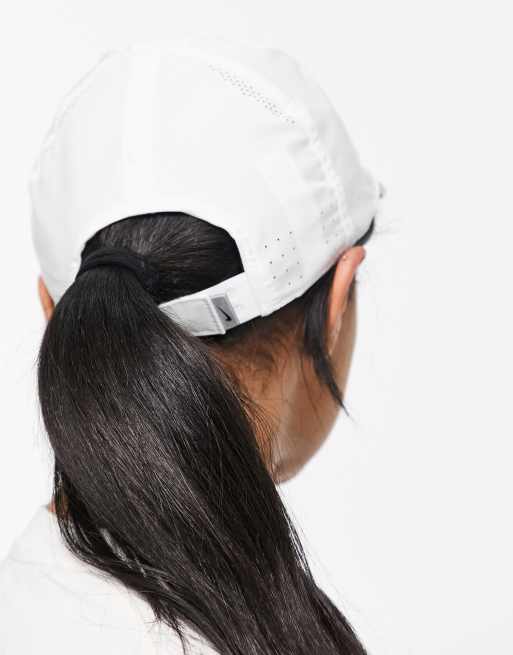 Nike Running cap in white