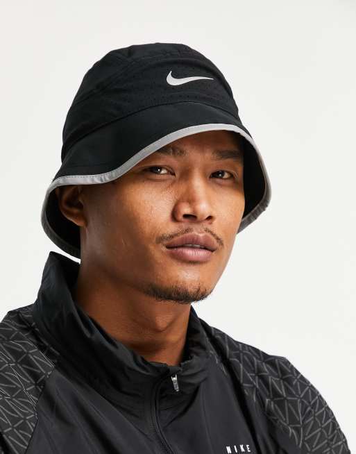 Cappello 2025 running nike