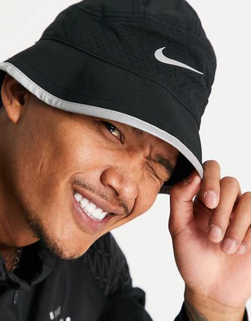 Cappello nike clearance running