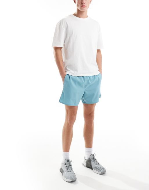 Nike Running Challenger Dri-FIT 5 inch shorts in light blue, 2 of 5