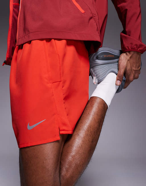Nike Running Challenger Dri-FIT 5 inch shorts in red, 3 of 5
