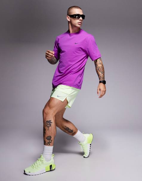 Nike Running – Challenger – Dri-FIT – Gröna shorts med 7 tum innersöm - view 1
