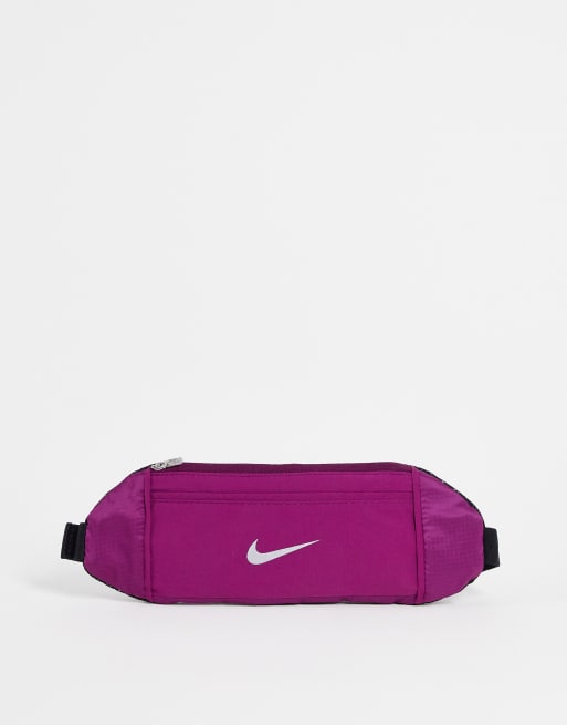 Nike Running Challenger Sac banane Rose fonc ASOS