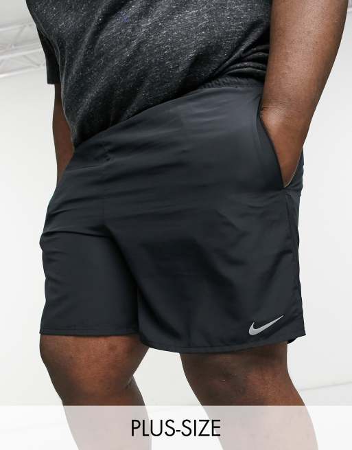 Nike Running - Challenger - Sorte shorts