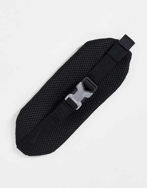 Nike Running Challenger waist bag in black, 3 of 4