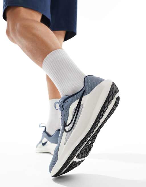 Nike Running – Downshifter 13 – Jasnoniebiesko-białe buty sportowe, 3 z 5