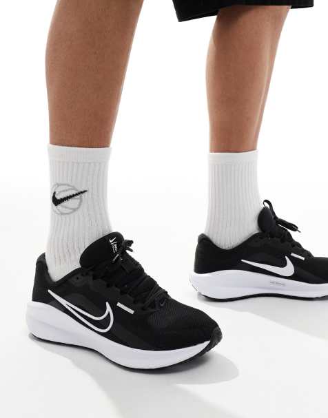 Nike Running Downshifter 13 sneakers in black and white - view 1