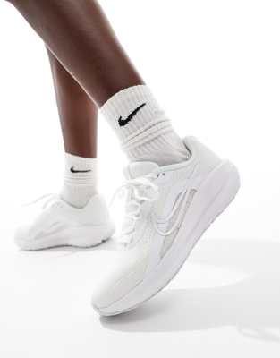 Downshifter 13 sneakers in white