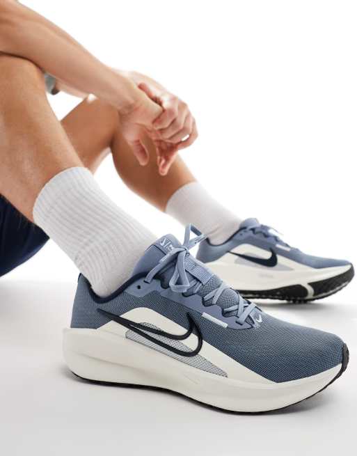 Nike Running Downshifter 13 trainers in light blue and white, 4 of 5