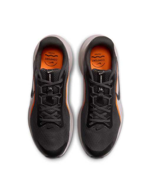 Nike Running Downshifter 14 Road Running Trainers in Brown, 4 of 4