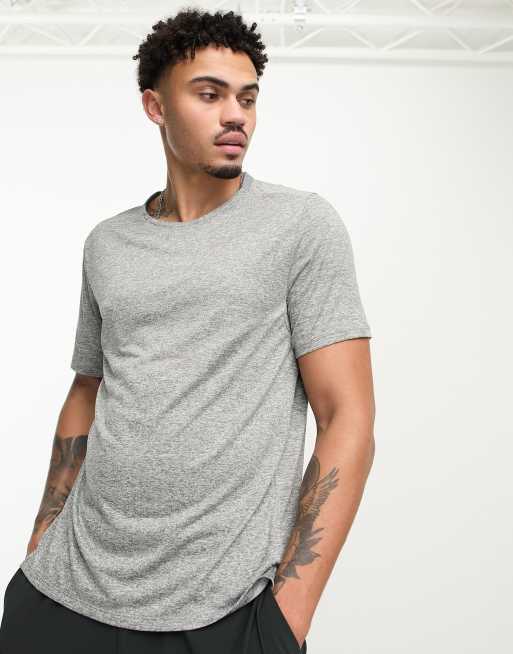 Nike Running - Dri-FIT 365 - T-shirt in grijs