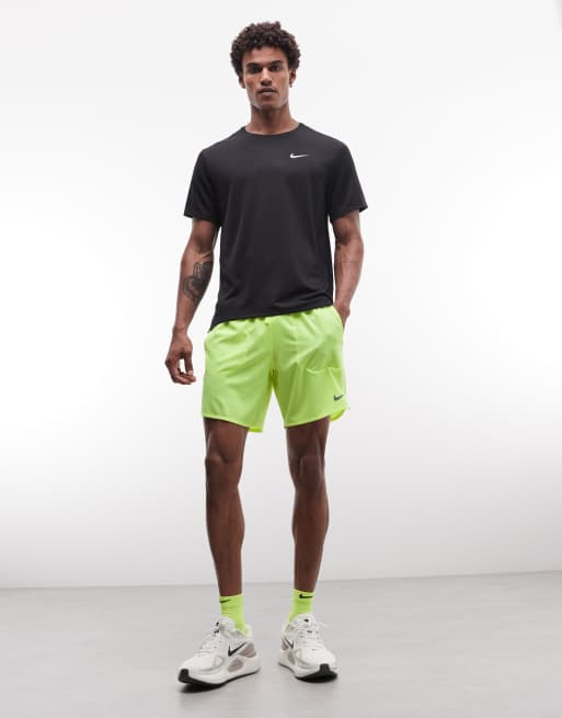 Nike Running Dri-Fit 7-inch shorts in lime green , 2 of 5