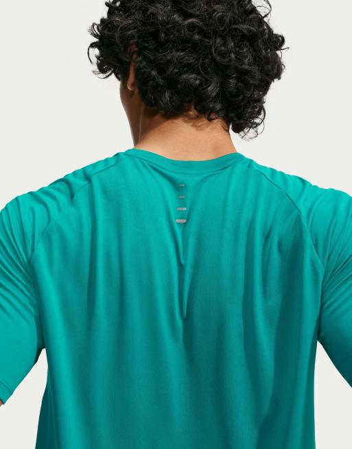 Nike Running Dri-FIT ADV Stride kurzärmliges Laufoberteil in Blau, 2 von 4