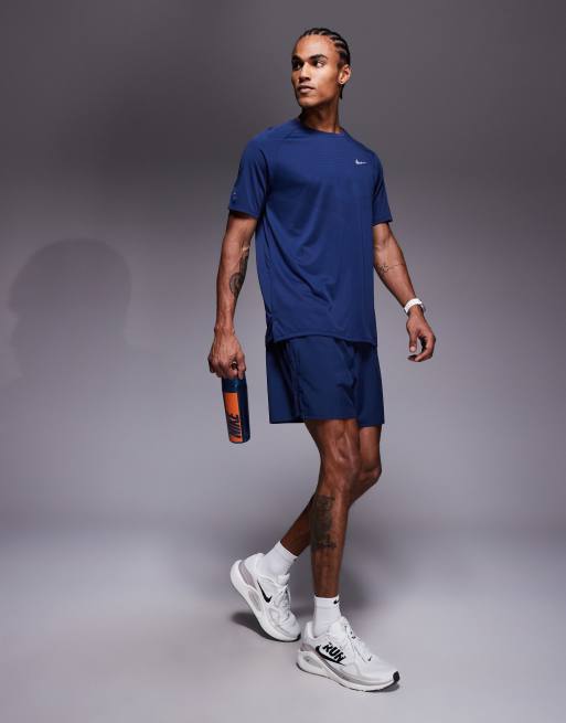 Nike Running Dri-FIT ADV t-shirt in navy , 2 of 5