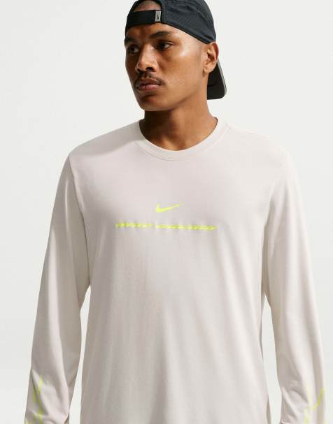Nike Running Dri-FIT AeroSwift Connected camiseta de manga larga en gris - view 1