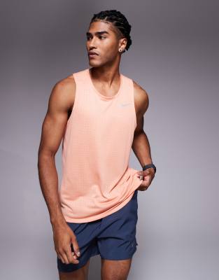 Dri-FIT Breathe Miler tank top in orange
