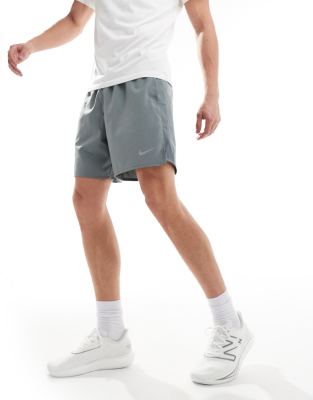 Nike Dri-fit Challenger 7inch Shorts In Gray