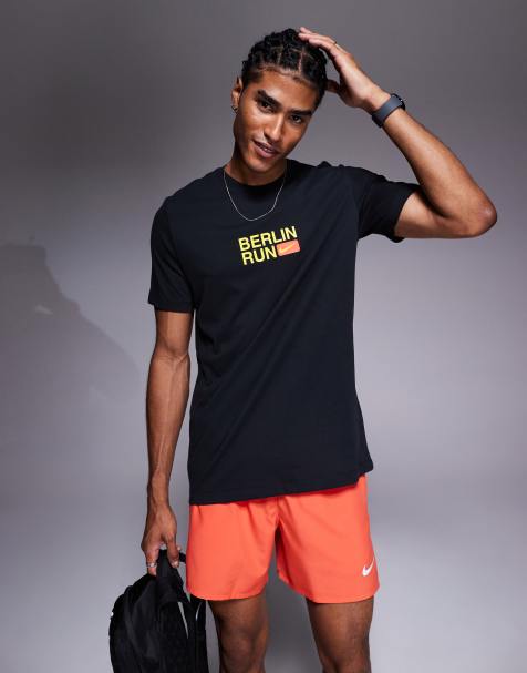 Nike Running DRI-Fit t-shirt with Berlin Marathon graphic print in black
