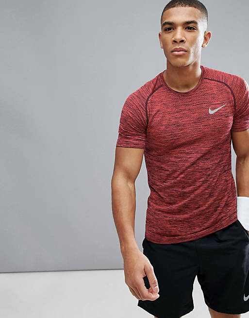 uudgrundelig Tectonic Drastisk Nike Running Dri-FIT Knit T-Shirt In Red 833562-653 | ASOS