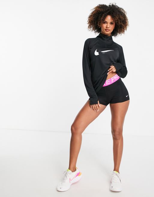 Nike Running – Dri-FIT – Midlayer-Oberteil in Schwarz mit Swoosh-Logo und halblangem Reißverschluss, 3 von 4