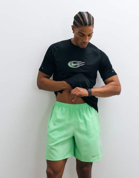 Nike Running DRI-Fit Miler 7 inch shorts in green - view 1