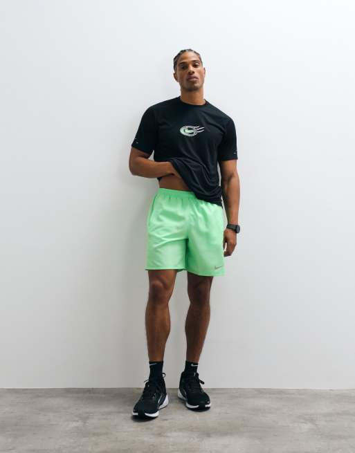 Nike Running DRI-Fit Miler 7 inch shorts in green , 3 of 5