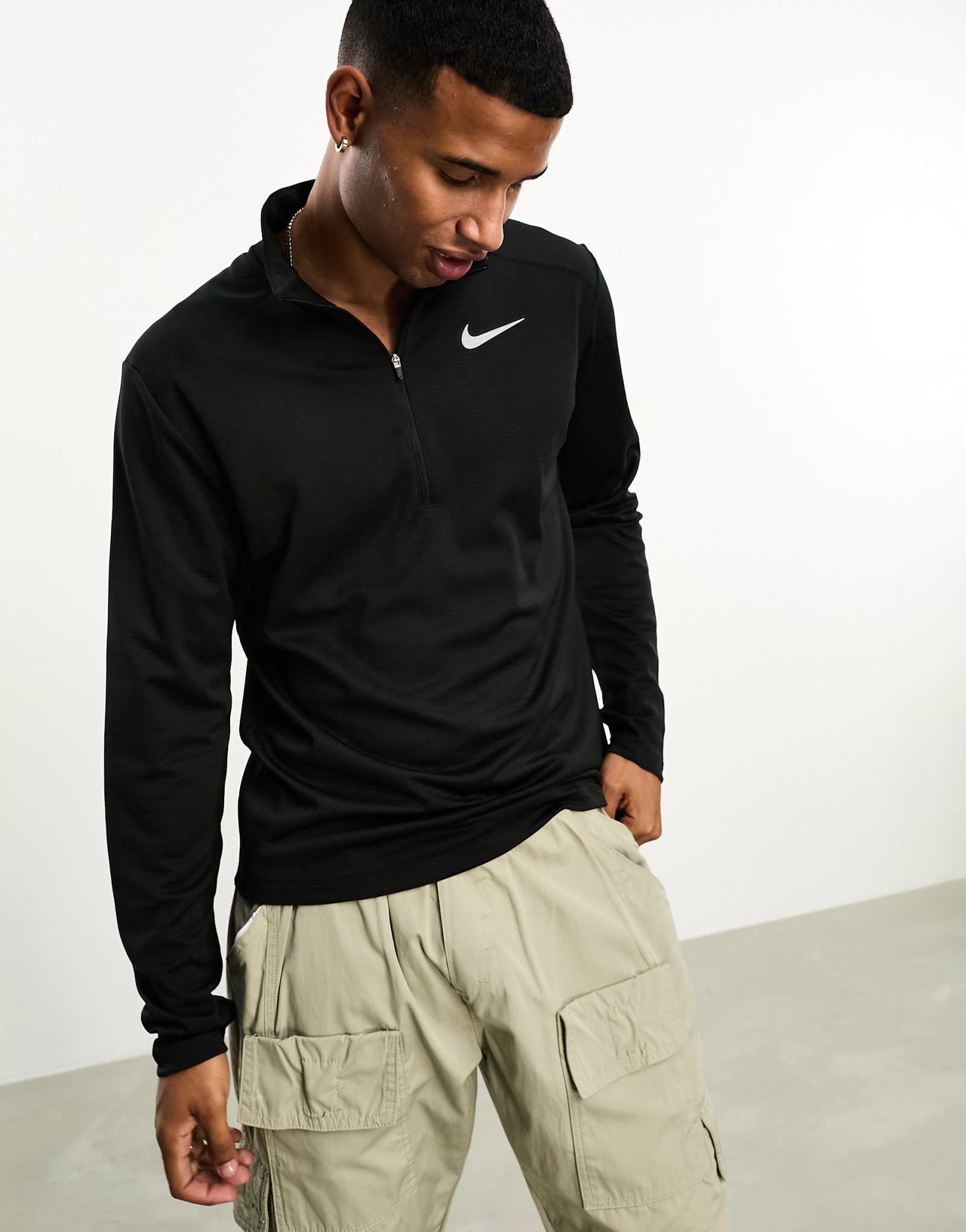 Футболка Nike Running Dri-Fit Pacer с длинным рукавом на молнии черного цвета 