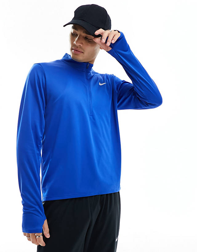 Nike Running - dri-fit pacer half zip top in game royal