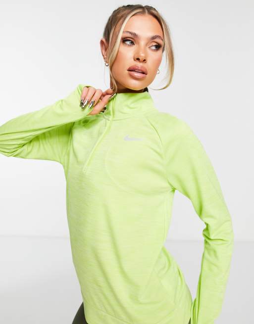 Nike Running - Dri-FIT Pacer - Mid layer verde con zip corta