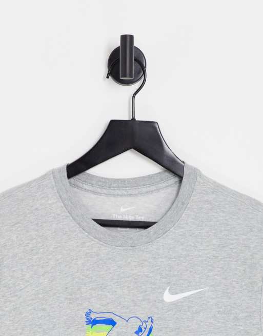 nike t shirt tag