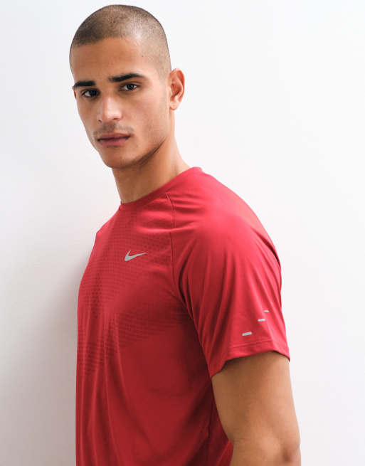 Nike Running DRI-Fit Stride short sleeve top in red , 4 of 5