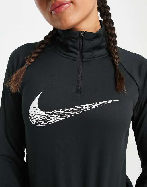 Steken Kleuterschool lip Nike Running Dri-FIT Swoosh half-zip midlayer long sleeve top in black |  ASOS