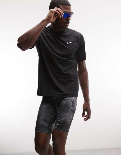 Nike Running Dri-Fit tight shorts in gray print, 3 of 5
