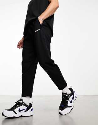 Nike Men's Challenger Track Club Dri-fit Running Pants In Black