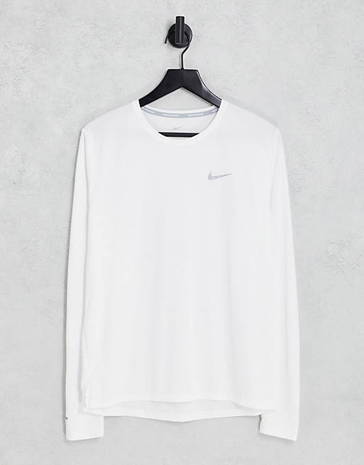 Verouderd hervorming Complex Nike Running Dri-FIT UV Miler long sleeve t-shirt in white | ASOS
