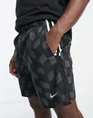 nike challenger shorts black