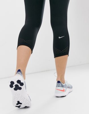 nike epic capri