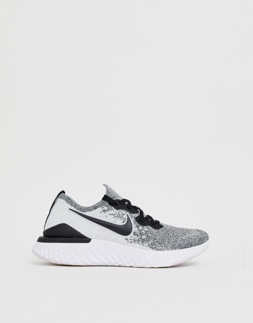 Running epic react flyknit shop trainers in black and white