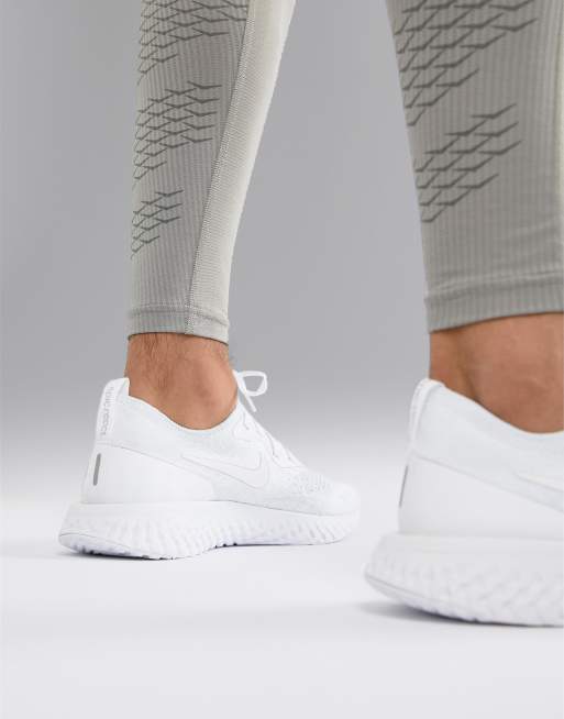 Running epic react 2 2025 flyknit trainers in white