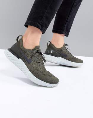 green nike epic react