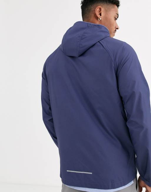 Nike essential discount running jacket blue